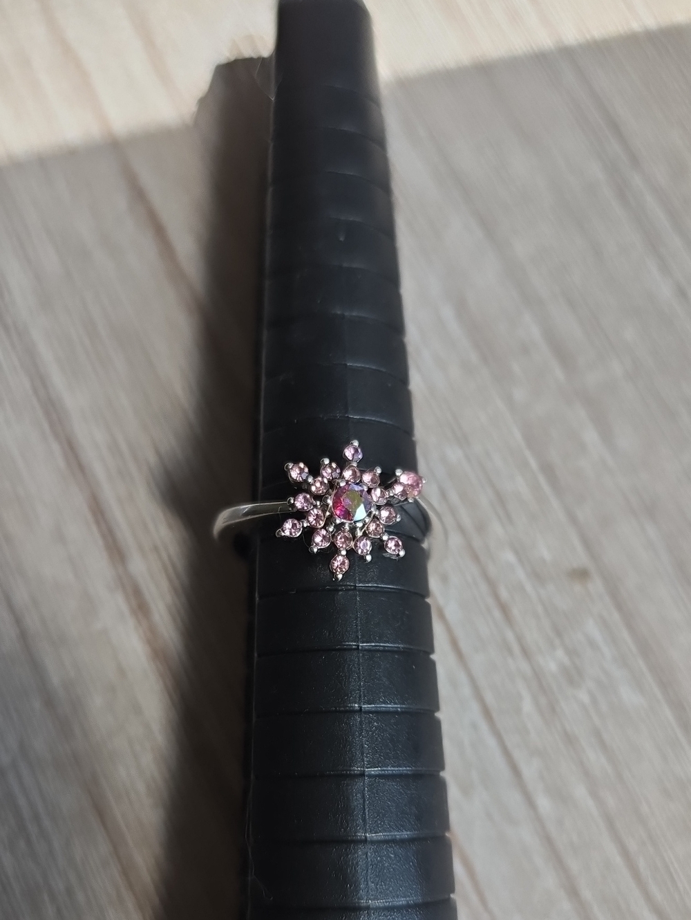 Source Unknown Silver-Tone Pink Crystal Floral Ring